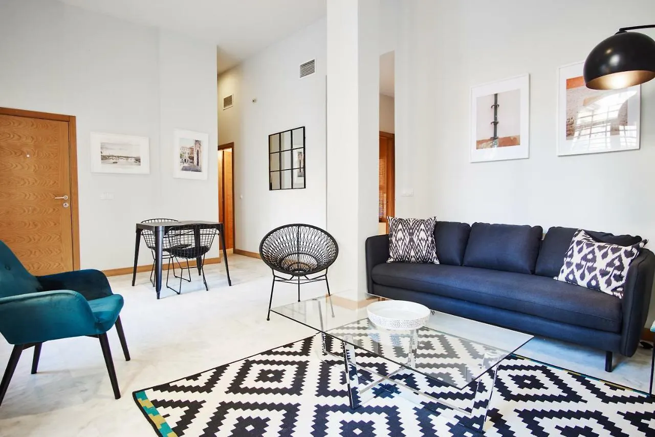 Arenal Carreteria Deluxe Suites By Valcambre Sevilla