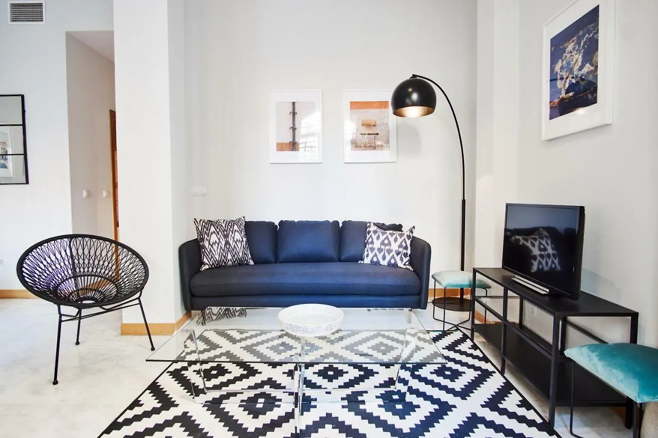 Apartment Arenal Carreteria Deluxe Suites By Valcambre Seville