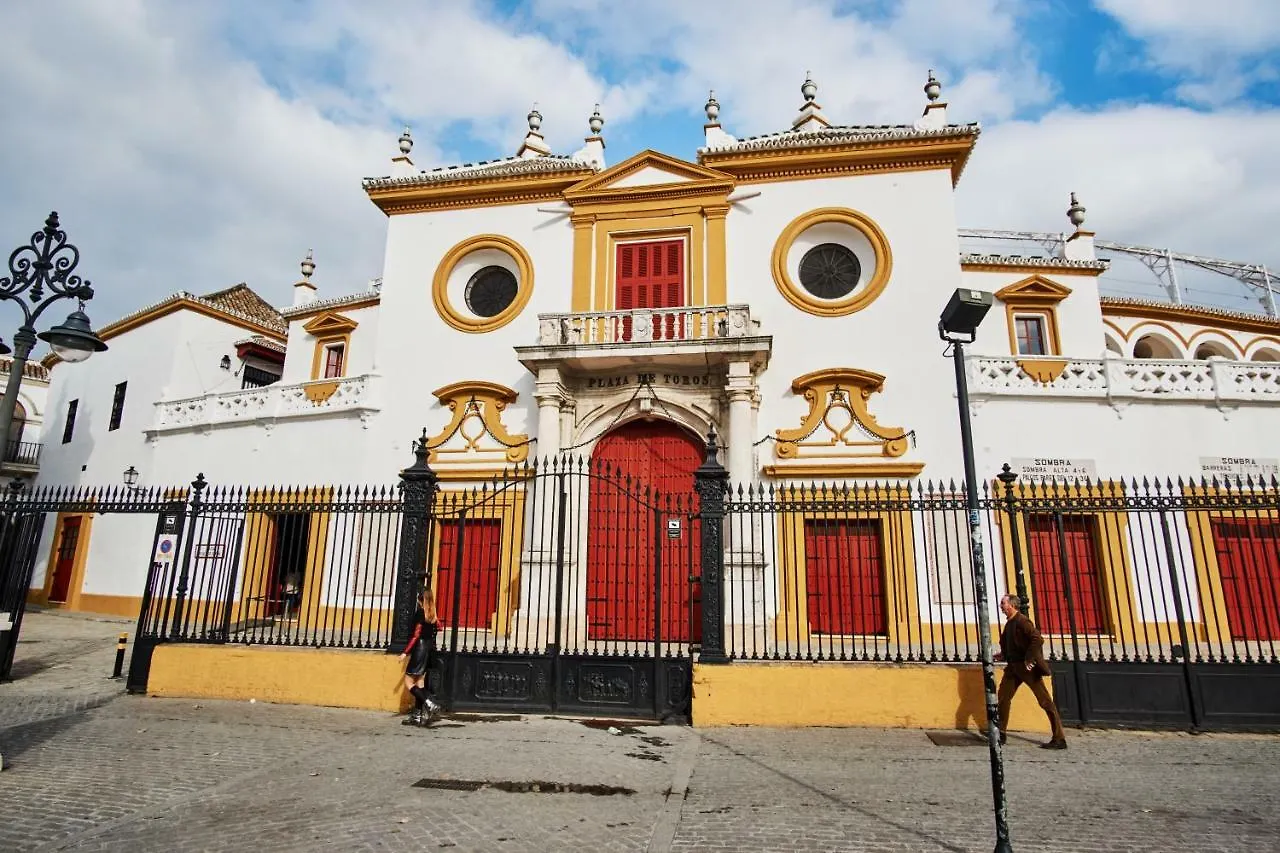 Arenal Carreteria Deluxe Suites By Valcambre Seville